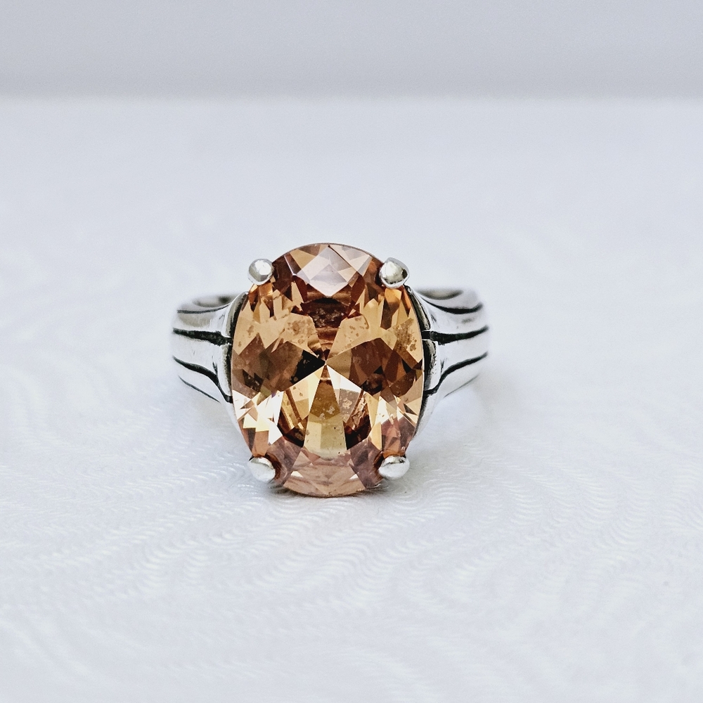 Silpada Sterling Silver Champagne Cubic Zirconia Cocktail Ring Size 8.75 R1318